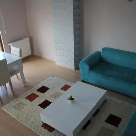 Apartament Homes And *