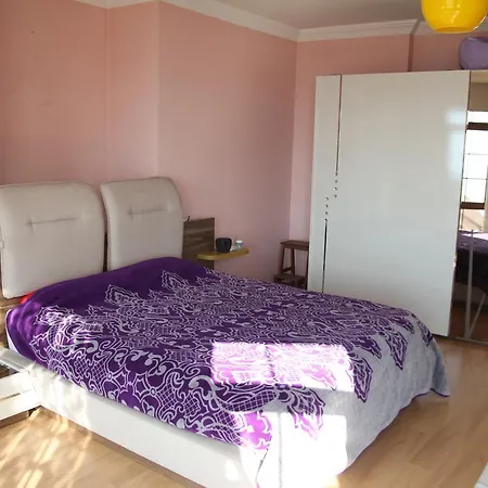 Apartament Homes And